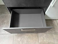 Keuken met eiland en apparatuur - afbeelding 2 van  37