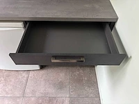 Keuken met eiland en apparatuur - afbeelding 15 van  37