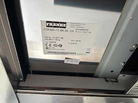 Keuken met eiland en apparatuur - afbeelding 8 van  37