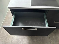 Keuken met eiland en apparatuur - afbeelding 22 van  37