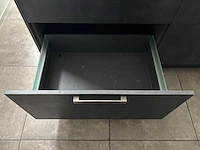 Keuken met eiland en apparatuur - afbeelding 37 van  37