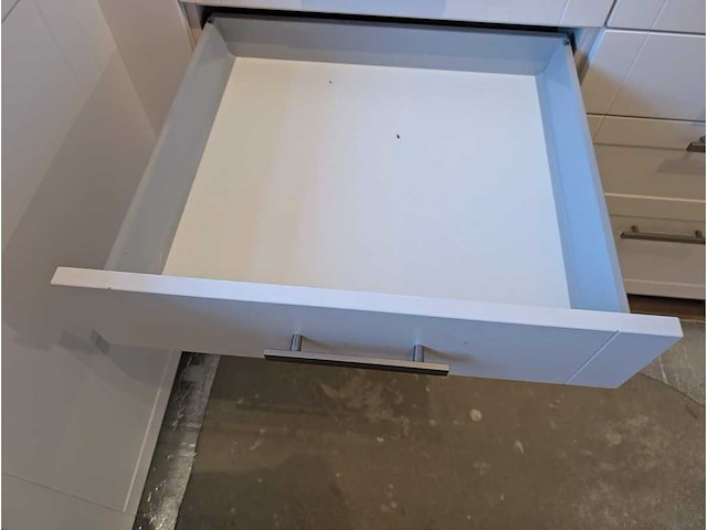 Keuken met etna apparatuur - afbeelding 15 van  31