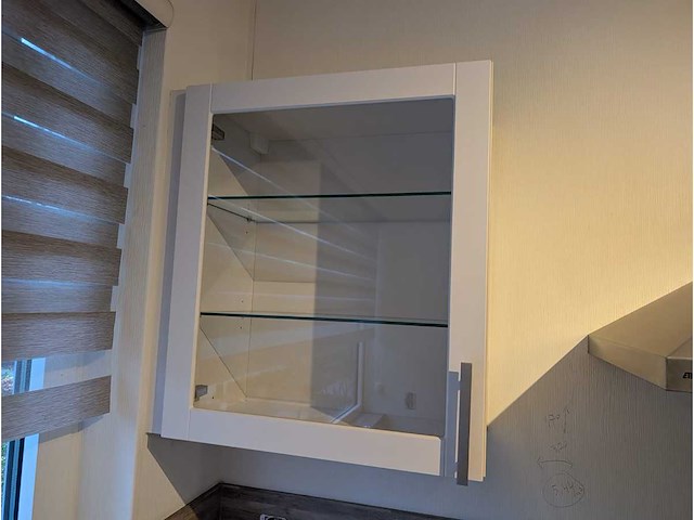 Keuken met etna apparatuur - afbeelding 18 van  31