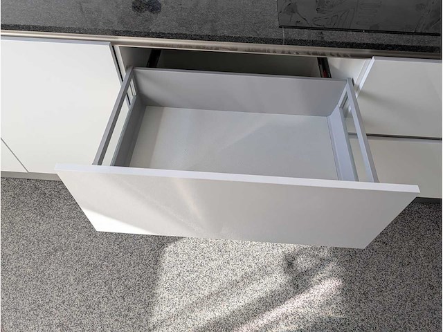 Keuken met etna / siemens apparatuur - afbeelding 8 van  32