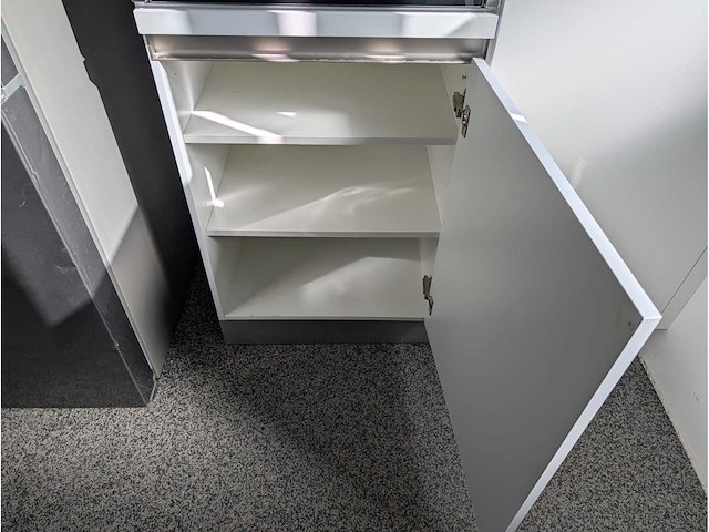 Keuken met etna / siemens apparatuur - afbeelding 21 van  32