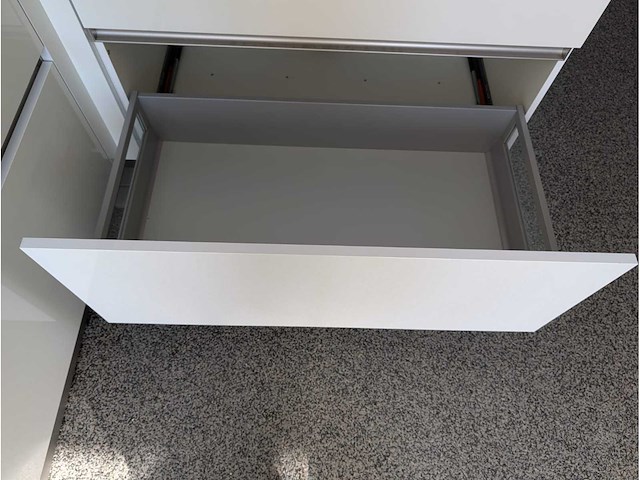 Keuken met etna / siemens apparatuur - afbeelding 27 van  32