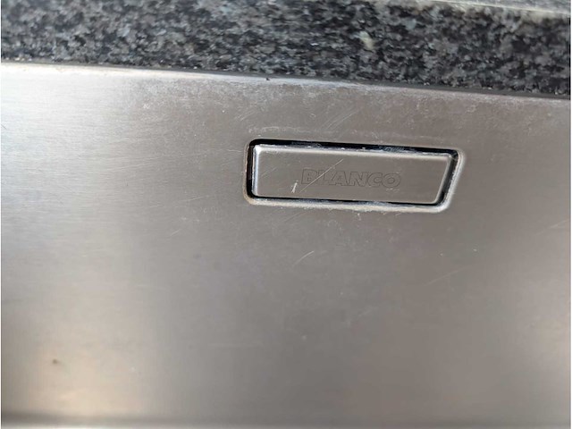 Keuken met etna / siemens apparatuur - afbeelding 31 van  32