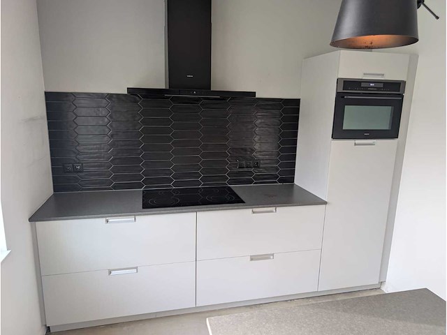 Keuken met etna/inventum appartuur - afbeelding 2 van  29
