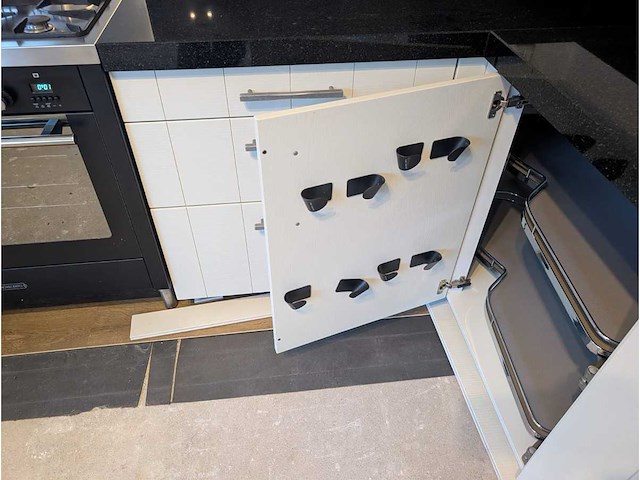 Keuken met etna/pelgrim apparatuur - afbeelding 6 van  42