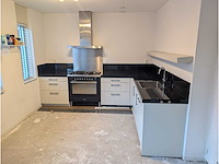 Keuken met etna/pelgrim apparatuur - afbeelding 1 van  42