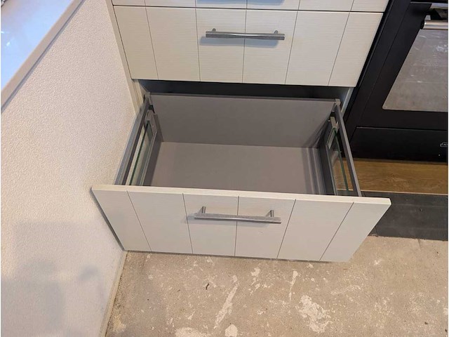 Keuken met etna/pelgrim apparatuur - afbeelding 20 van  42