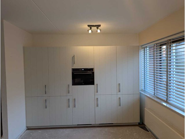 Keuken met etna/pelgrim apparatuur - afbeelding 12 van  42