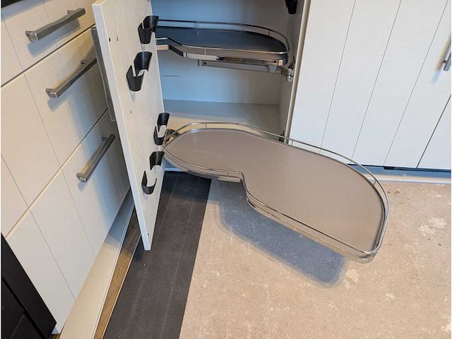 Keuken met etna/pelgrim apparatuur - afbeelding 8 van  42