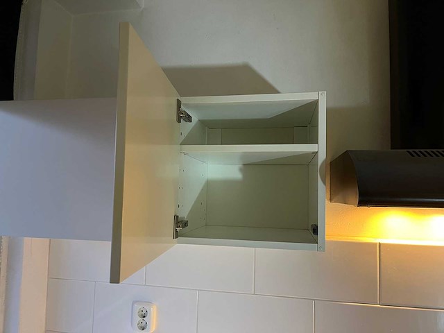 Keuken met exquisit/indesit apparatuur - afbeelding 5 van  31