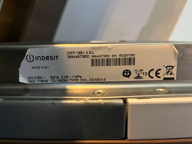 Keuken met exquisit/indesit apparatuur - afbeelding 18 van  31