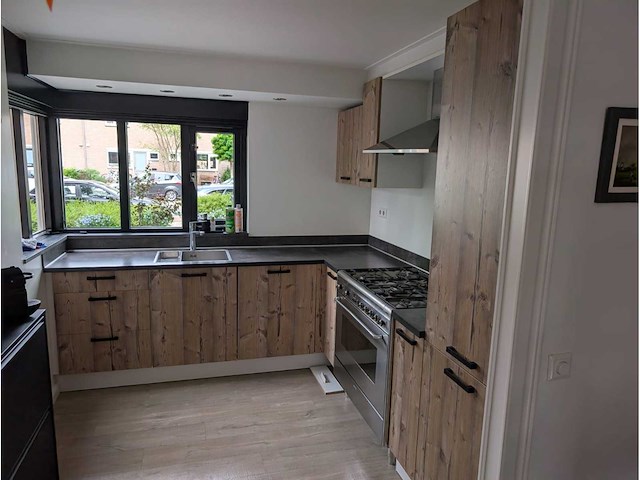 Keuken met ignis/smeg apparatuur - afbeelding 1 van  23