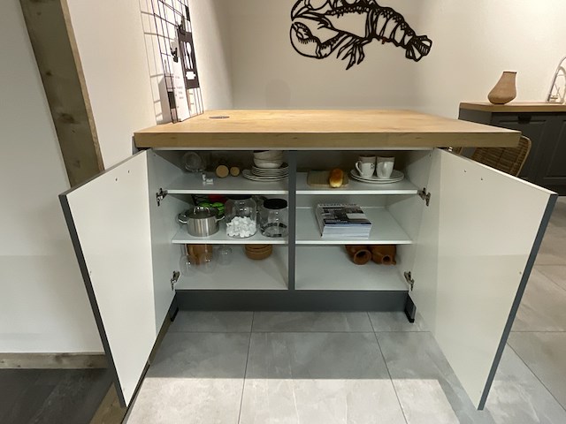 Keuken met inbouwapparatuur burger, mara - afbeelding 8 van  16