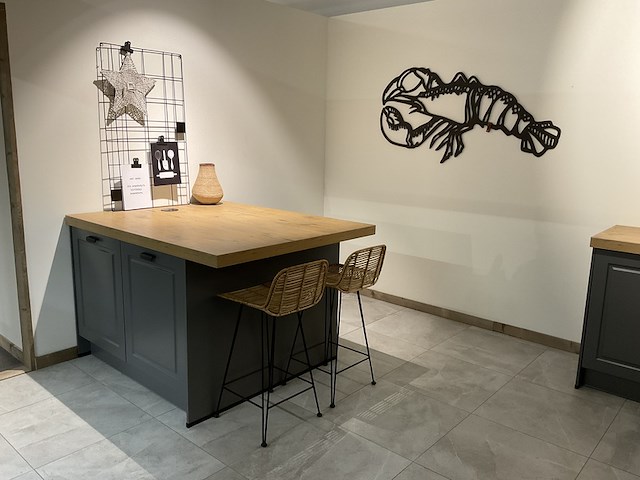 Keuken met inbouwapparatuur burger, mara - afbeelding 11 van  16