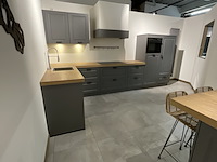 Keuken met inbouwapparatuur burger, mara - afbeelding 12 van  16