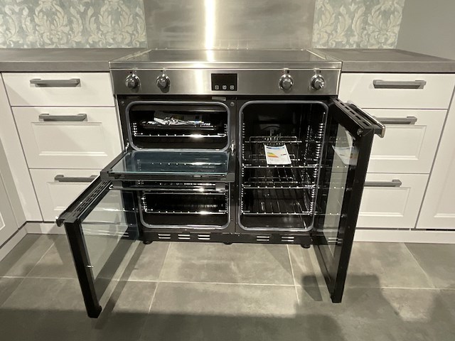 Keuken met inbouwapparatuur, nobilia, picasso, steengrijs - afbeelding 4 van  21