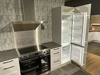 Keuken met inbouwapparatuur, nobilia, picasso, steengrijs - afbeelding 20 van  21