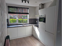 Keuken met indesit/siemens apparatuur - afbeelding 1 van  23