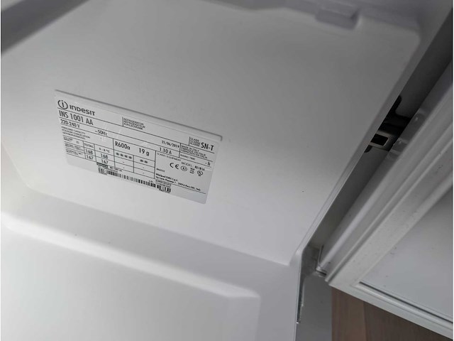 Keuken met indesit/siemens apparatuur - afbeelding 15 van  23