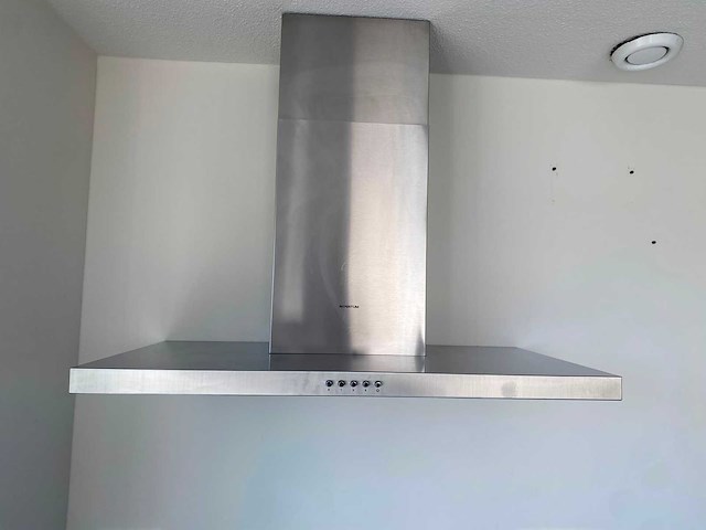 Keuken met inventum apparatuur - afbeelding 11 van  16