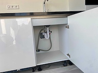 Keuken met inventum apparatuur - afbeelding 14 van  16