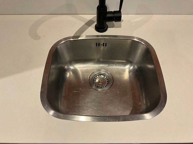 Keuken met inventum apparatuur - afbeelding 33 van  33