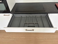 Keuken met inventum apparatuur - afbeelding 9 van  23