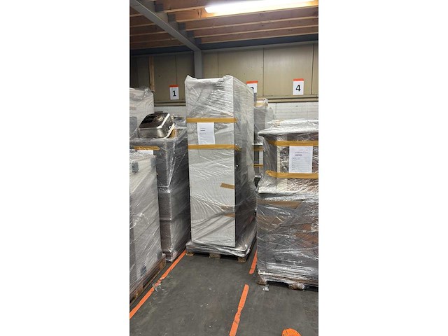 Keuken met inventum apparatuur - afbeelding 5 van  23