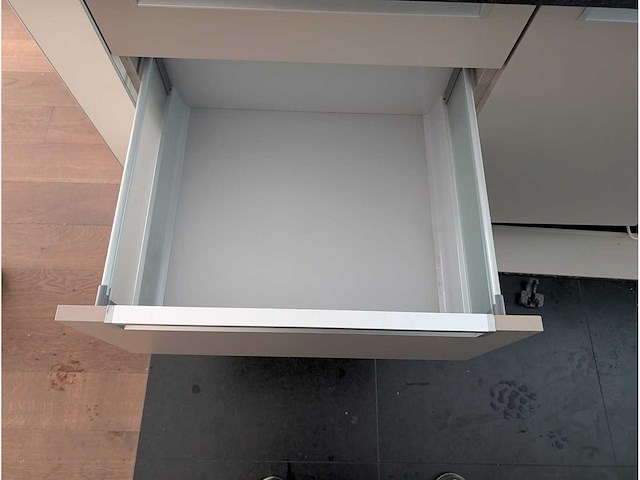 Keuken met met bosch / pelgrim apparatuur - afbeelding 29 van  32