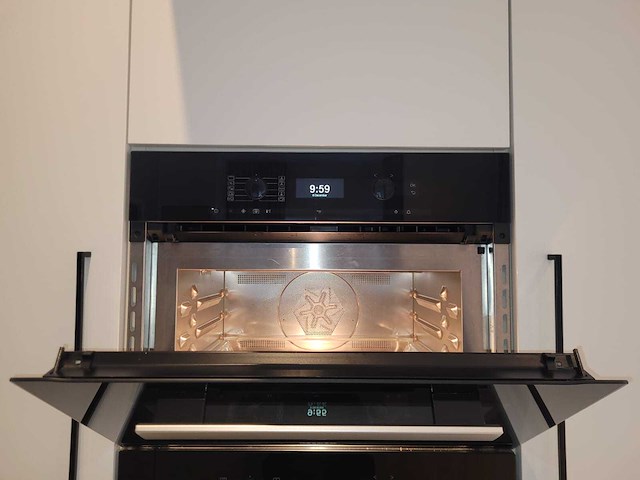 Keuken met miele apparatuur - afbeelding 13 van  39