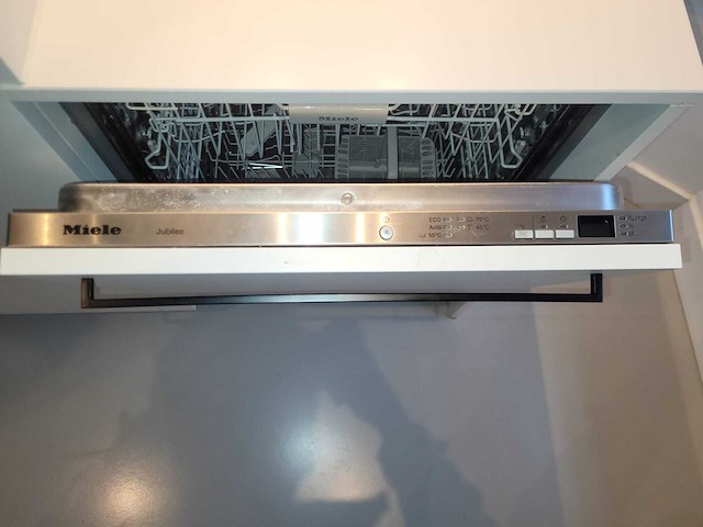 Keuken met miele apparatuur - afbeelding 19 van  39