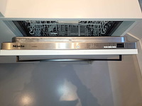 Keuken met miele apparatuur - afbeelding 19 van  39