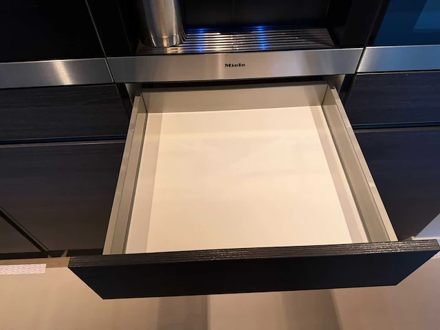Keuken met miele apparatuur - afbeelding 26 van  51