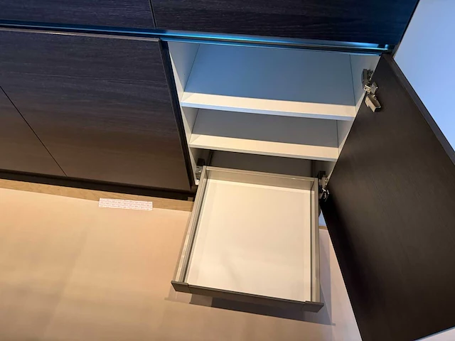 Keuken met miele apparatuur - afbeelding 30 van  51