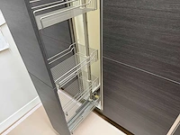 Keuken met miele apparatuur - afbeelding 8 van  51