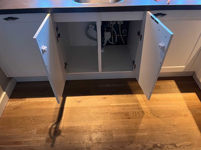 Keuken met miele apparatuur - afbeelding 26 van  26