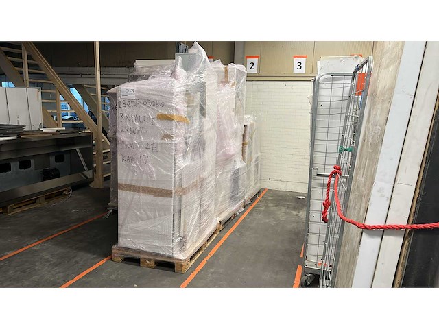 Keuken met miele apparatuur - afbeelding 25 van  26