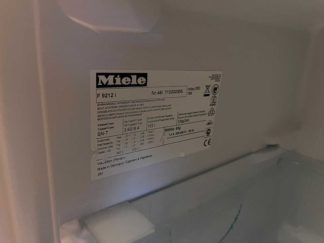 Keuken met miele apparatuur - afbeelding 13 van  16