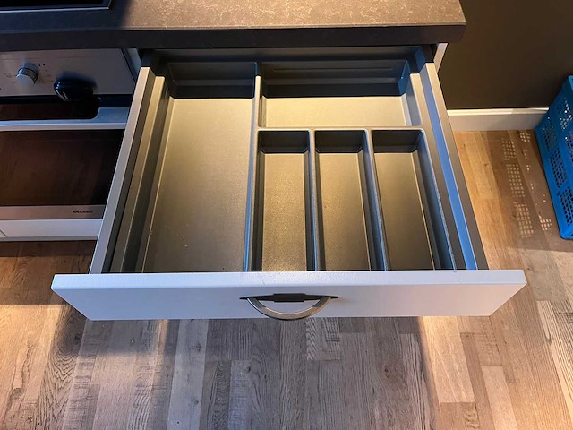 Keuken met miele apparatuur - afbeelding 16 van  16