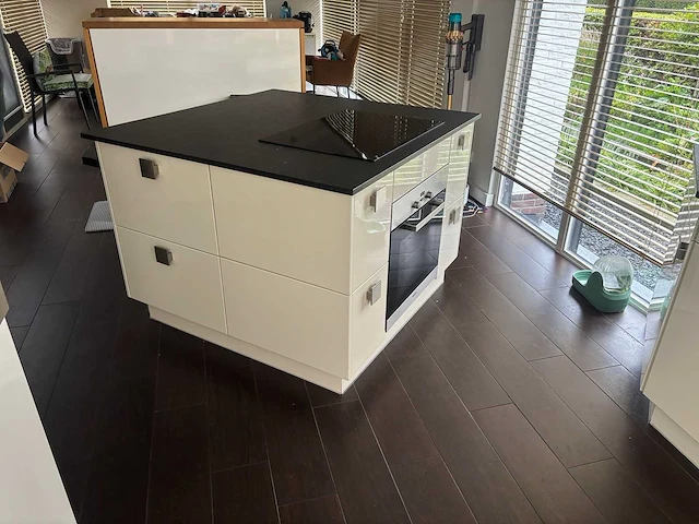 Keuken met miele / samsung apparatuur - afbeelding 30 van  61