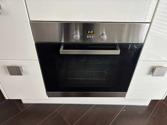 Keuken met miele / samsung apparatuur - afbeelding 36 van  61