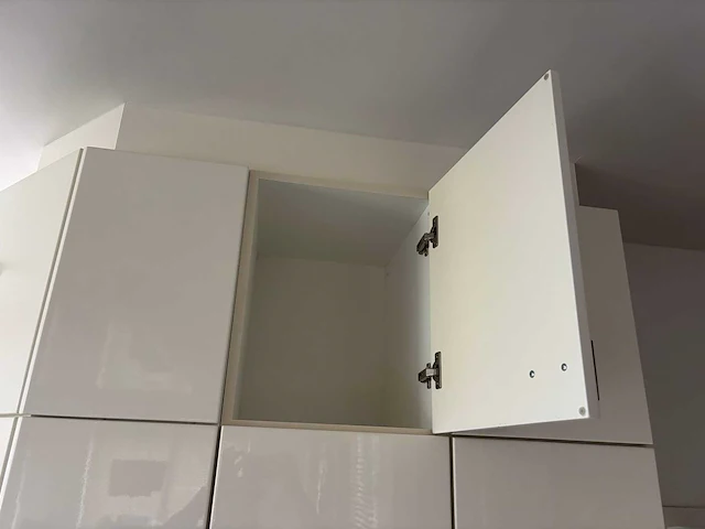 Keuken met miele / samsung apparatuur - afbeelding 43 van  61