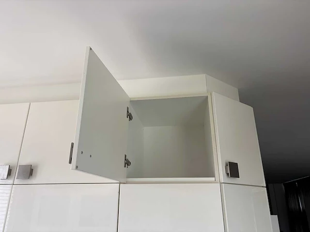 Keuken met miele / samsung apparatuur - afbeelding 48 van  61