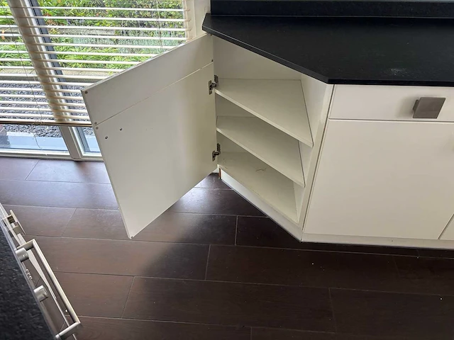 Keuken met miele / samsung apparatuur - afbeelding 62 van  62