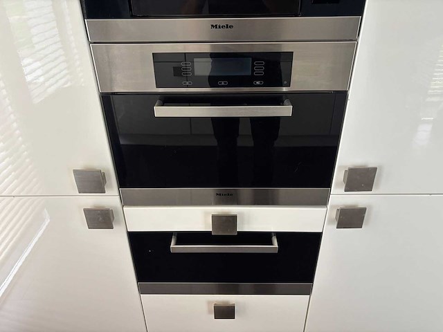 Keuken met miele / samsung apparatuur - afbeelding 15 van  60