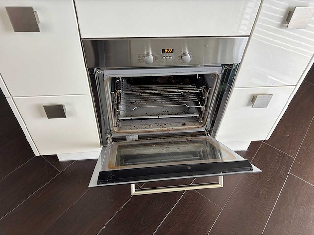 Keuken met miele / samsung apparatuur - afbeelding 37 van  60
